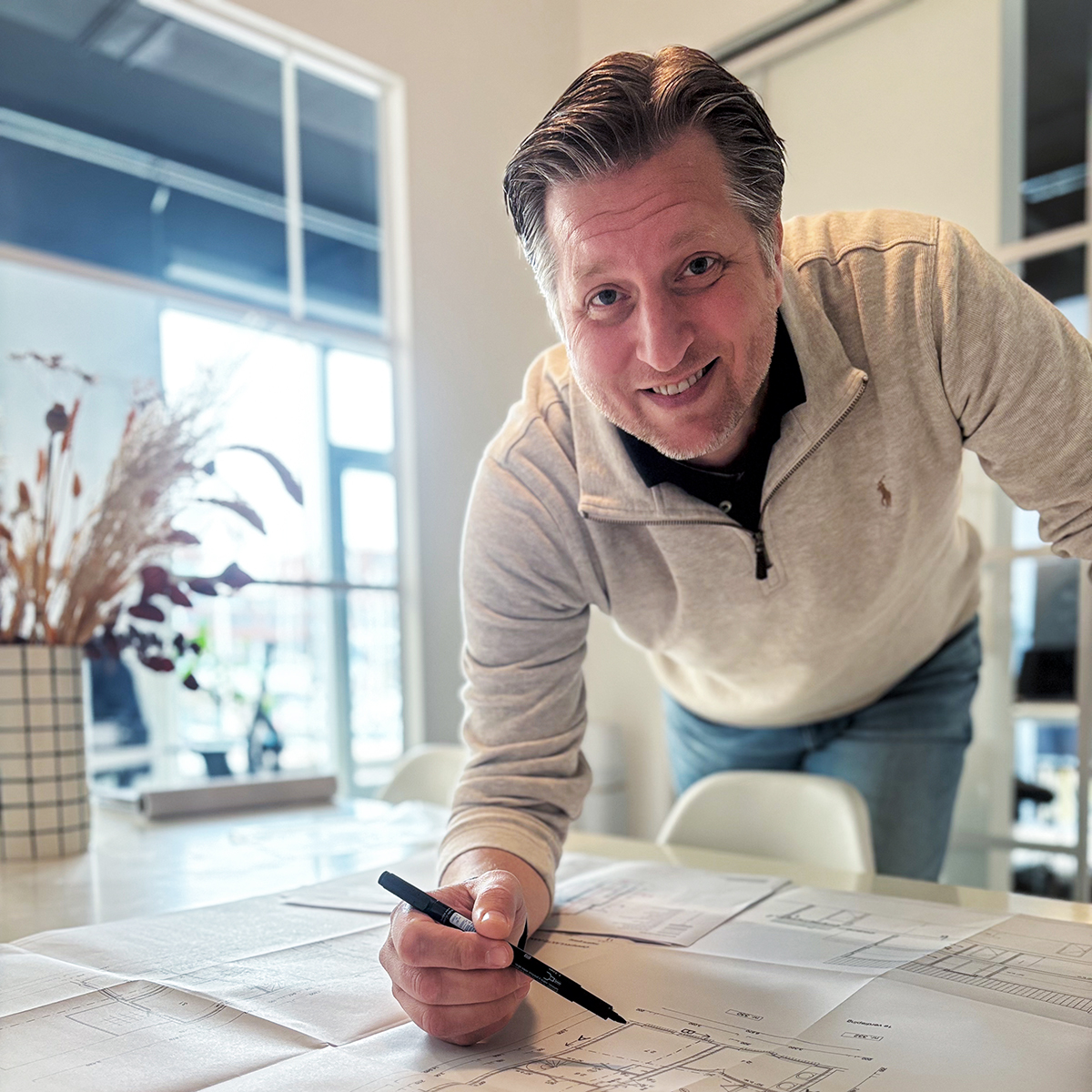 Luc Sidler aan het werk